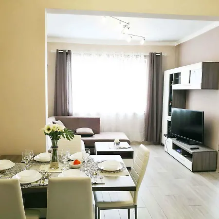 Apartament The Wings